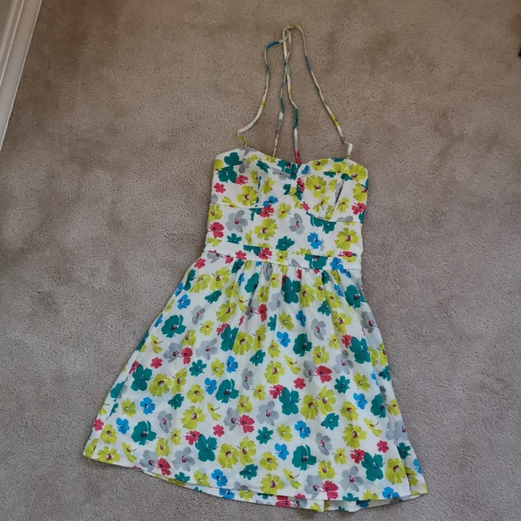 AEO floral sundress - Picture 2 of 8